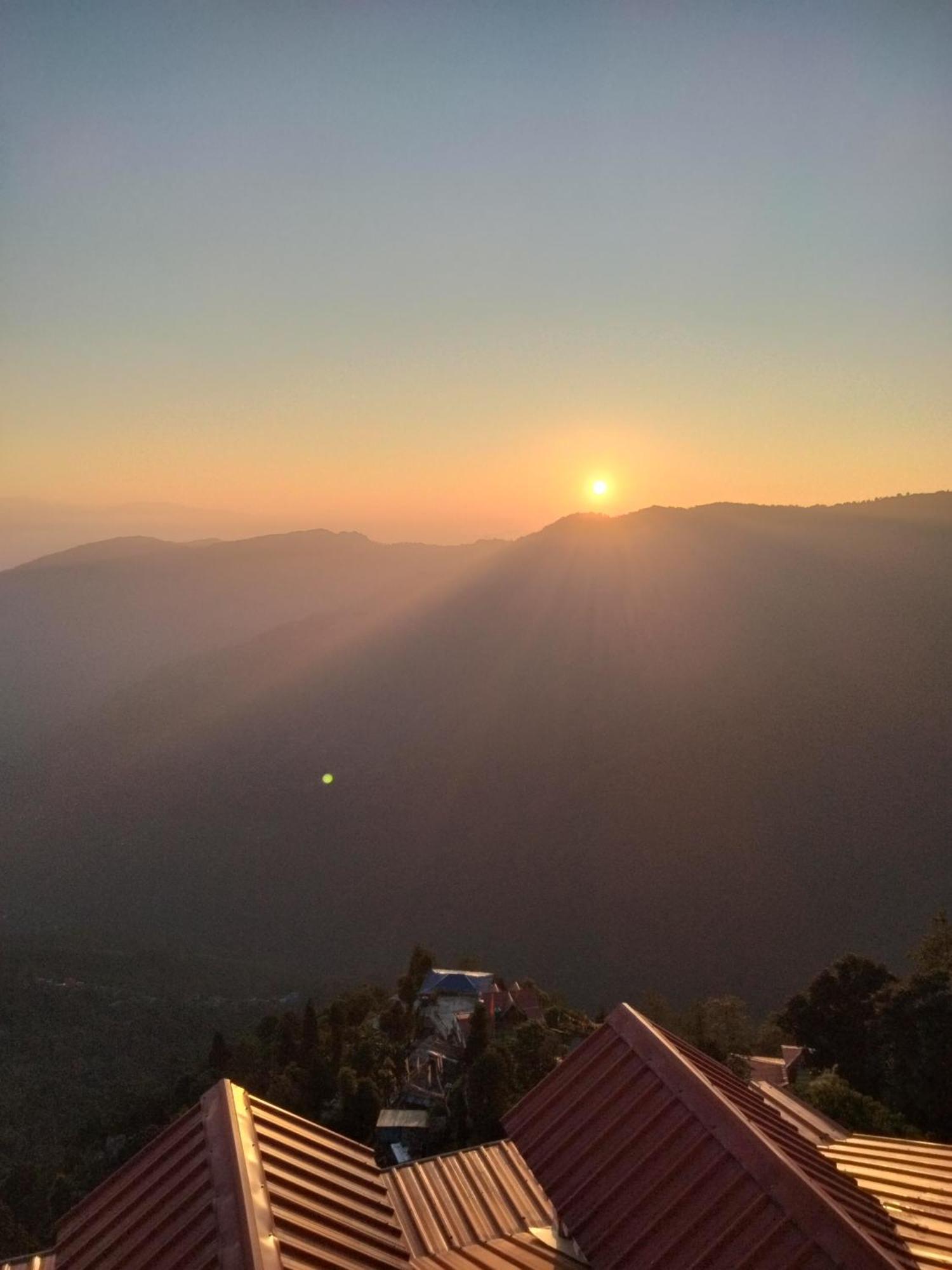 Sunrise * Darjeeling (West Bengal)